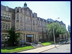 Toronto Bus Tour 149 - Bloor St